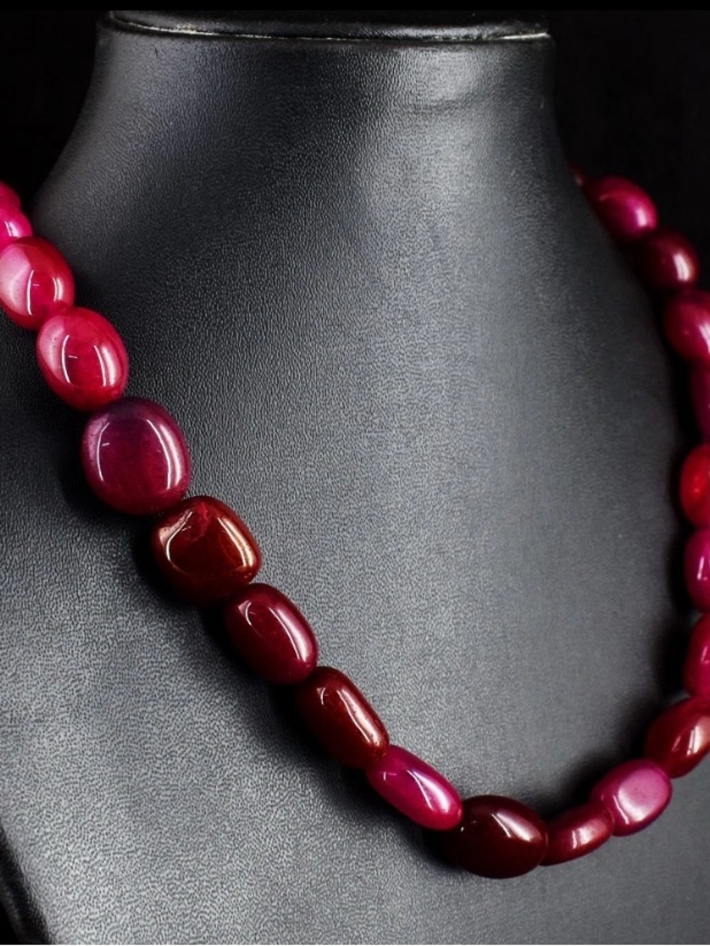 Very Attractive 504.00 Cts Earth Mined Red Ruby Beaded Stunning Necklace